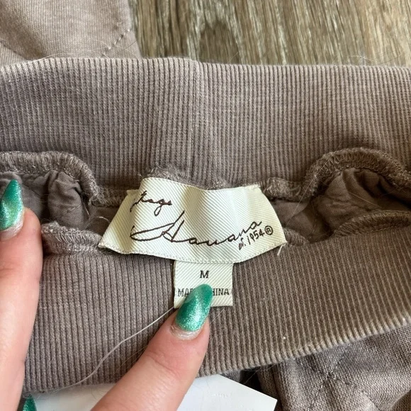 Women’s sweatpants - Picture 2 of 3